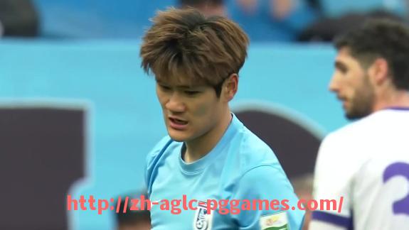 PG模拟器官方网站-世俱杯中场战术布置实录:教练如何在中场做出关键调整