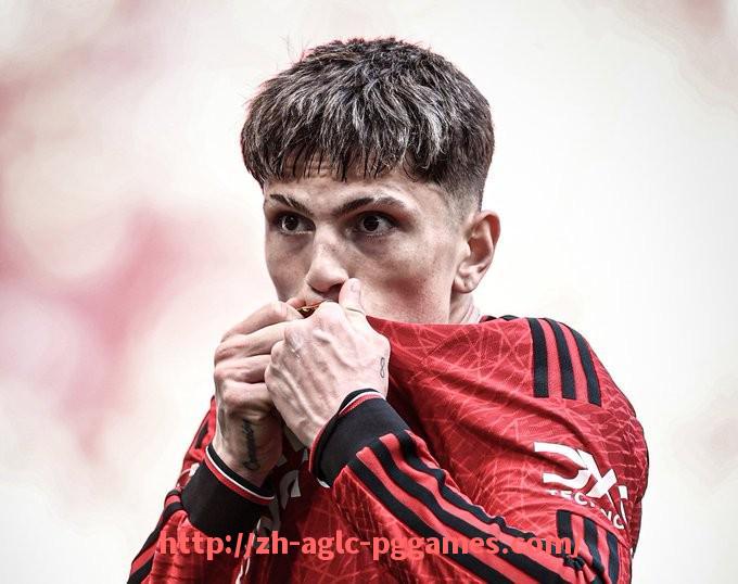 PG模拟器官方网站-世俱杯中场战术布置实录:教练如何在中场做出关键调整